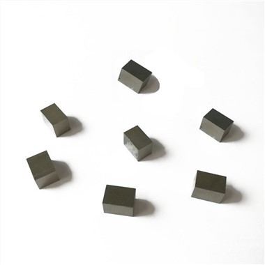 Ultra visokotemperaturni SmCo magnet